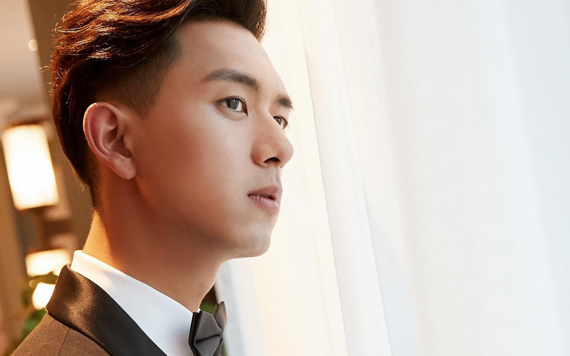 敌强我更强:比赛场上的擦枪走火,敌强我弱的近义词